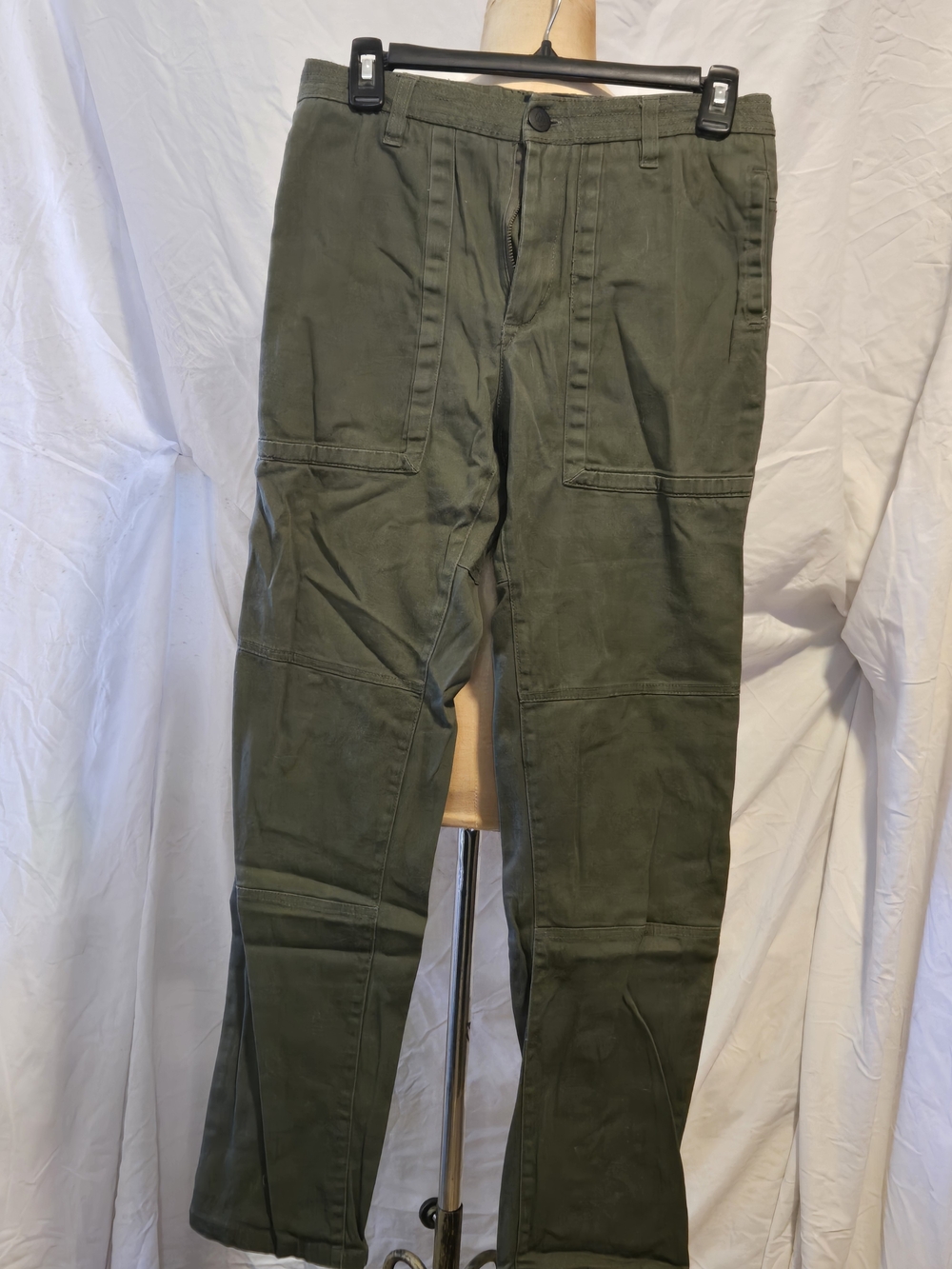 Original Use Women's Military-Style Cargo Pants in Olive